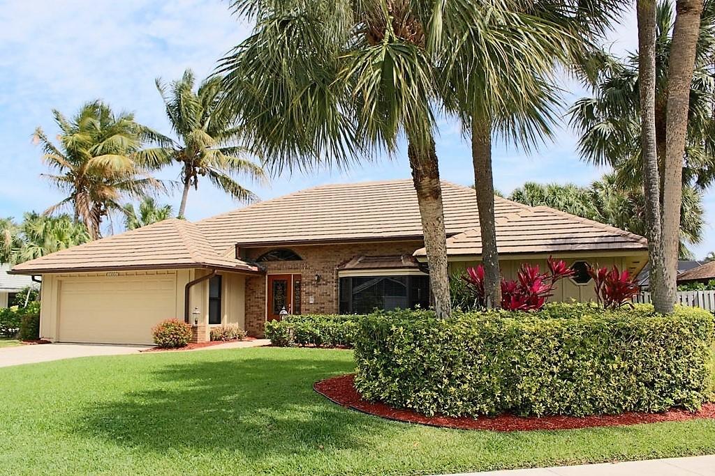 12882 Normandy Way - Photo 1