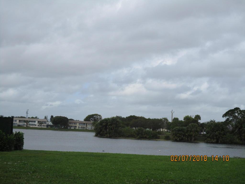 223 Dover B - Photo 1