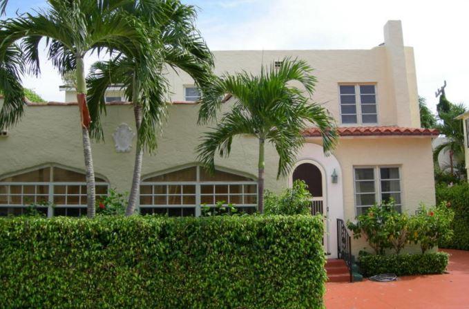 246 Oleander Avenue - Photo 1