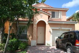 4371 Lake Lucerne Circle - Photo 1