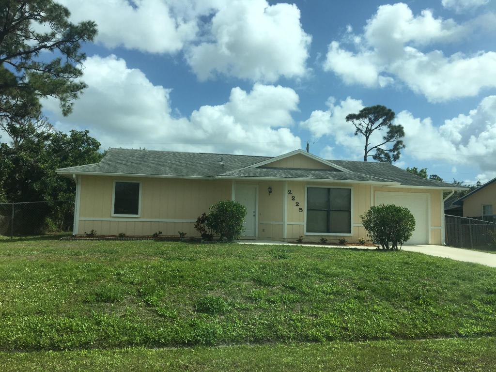 2225 Franklin Street - Photo 1