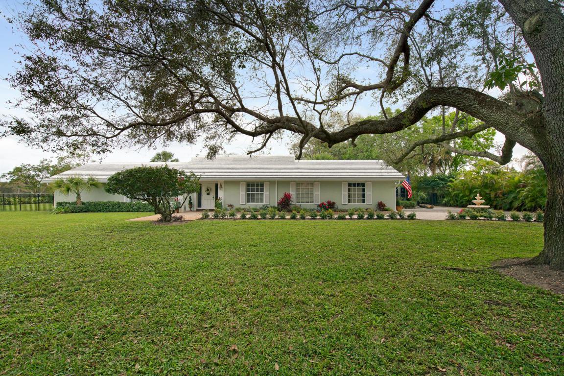 5256 Ridan Way - Photo 1