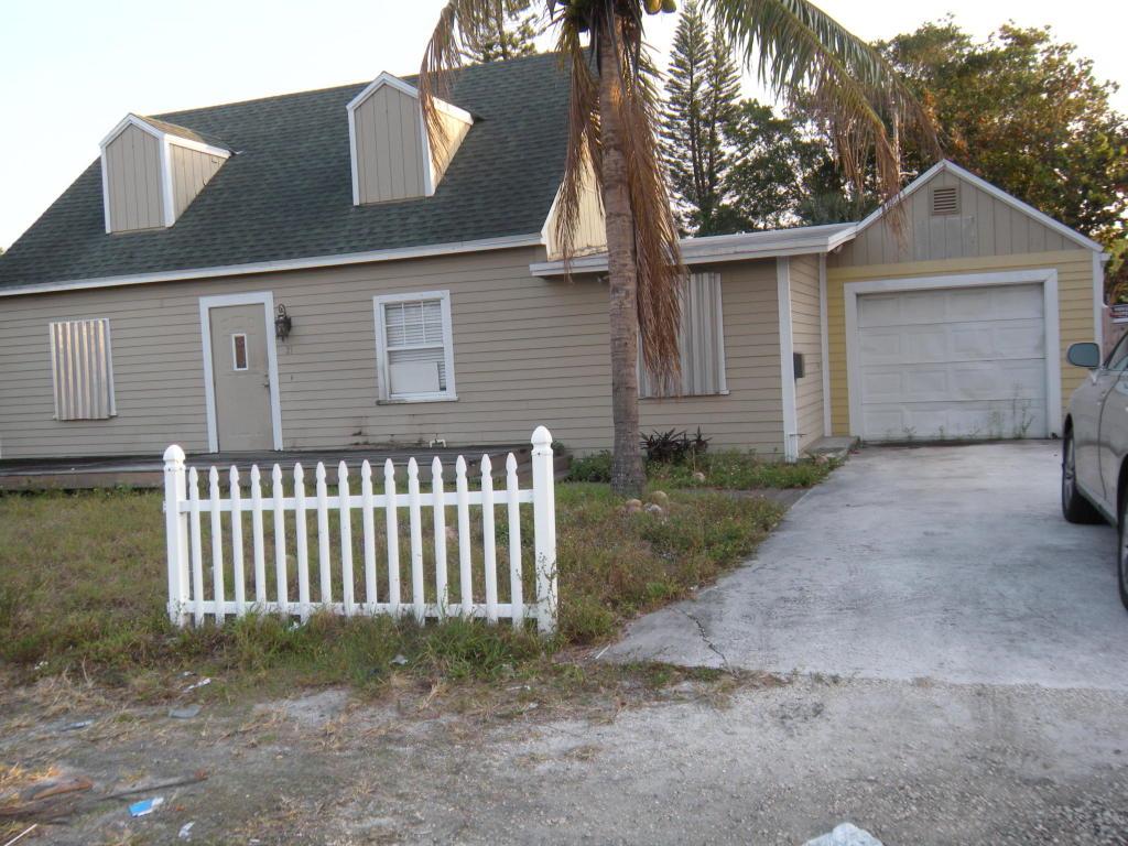 31 Silver Beach Road - Photo 1