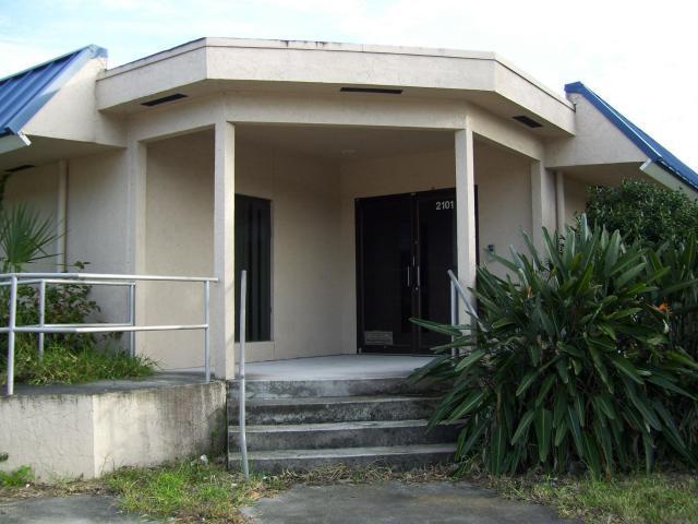 2101+2007 Okeechobee Road - Photo 1