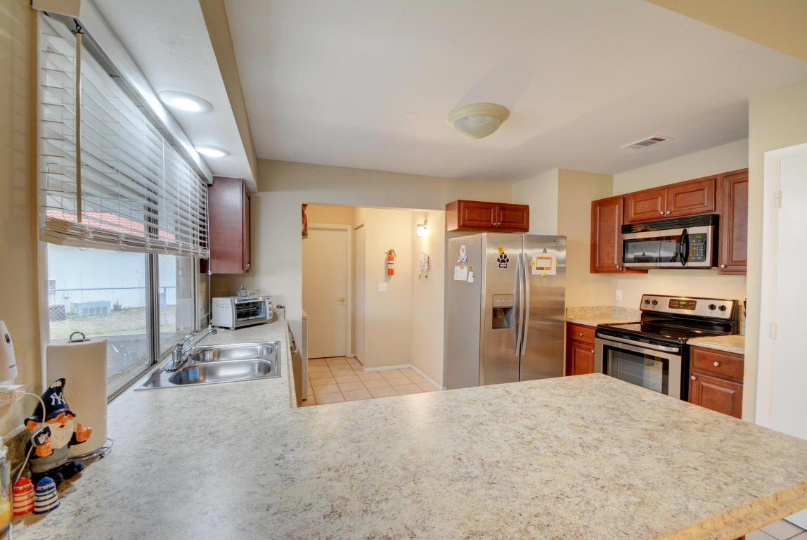 402 College Park Road - Photo 1