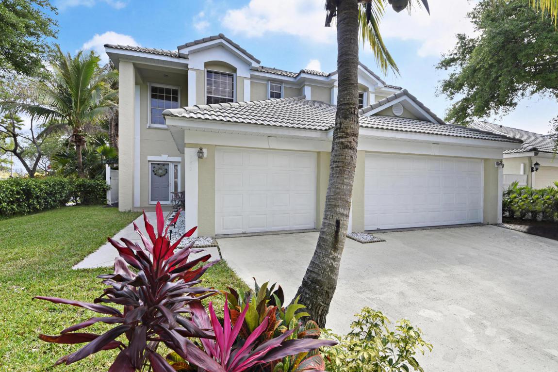 980 Delray Lakes Drive - Photo 1