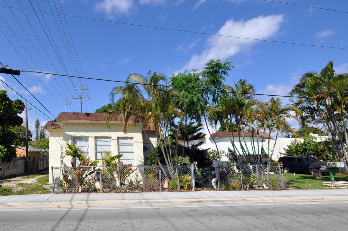 1610 7th Avenue - Photo 1