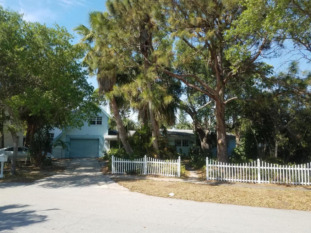 499 4th Street - Photo 1