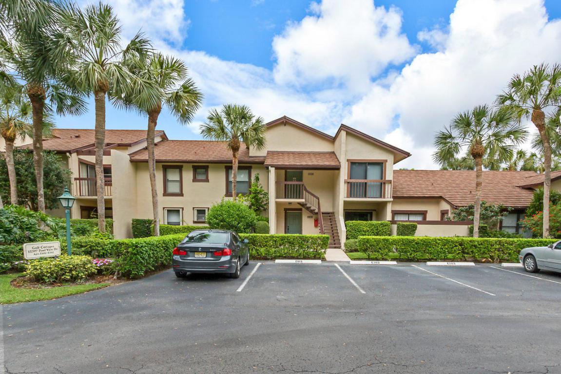 11397 Pond View Drive - Photo 1