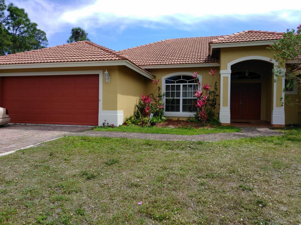 1750 Desert Avenue - Photo 1