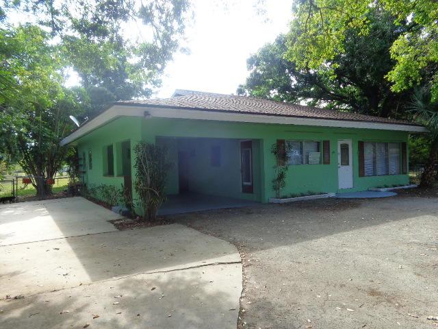 2412 Sunrise Boulevard - Photo 1