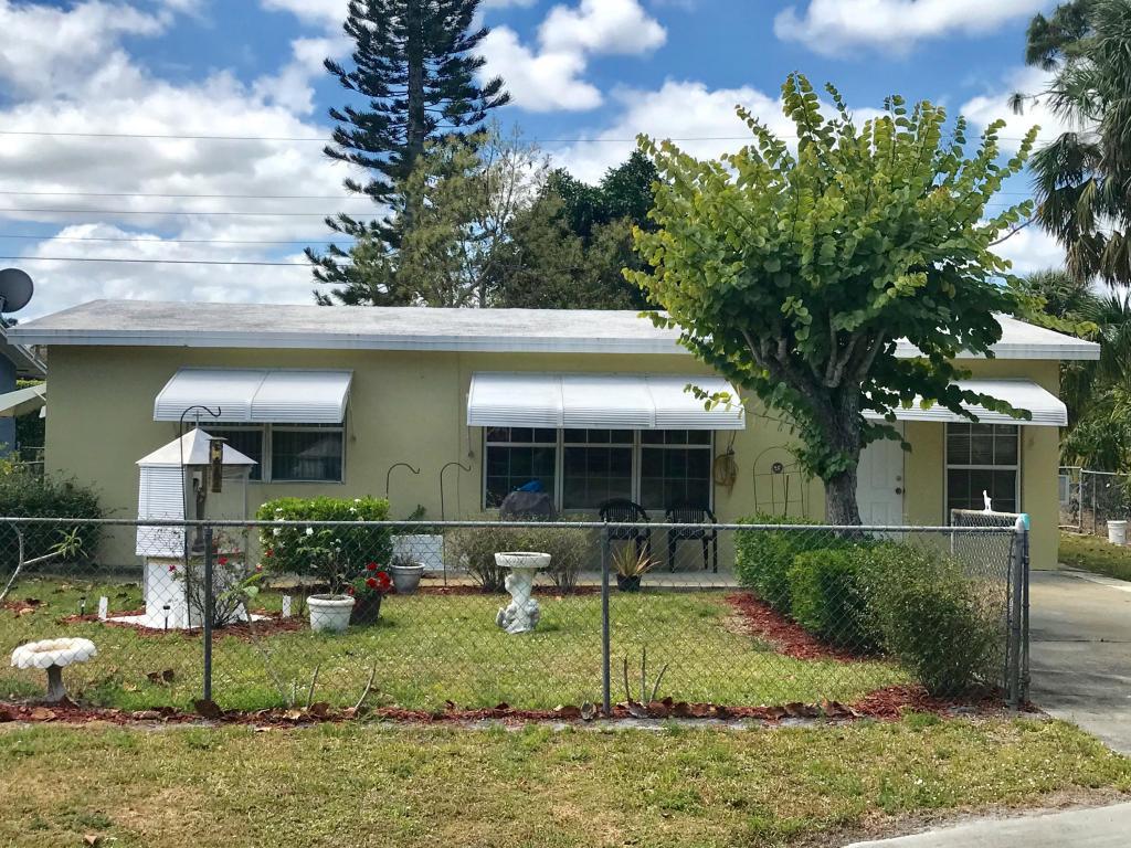 5738 Pine Avenue - Photo 1