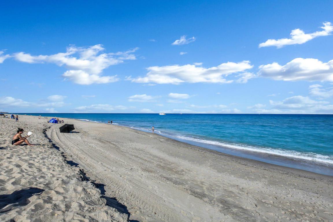 2774 Ocean - Photo 1