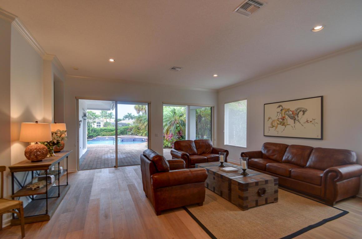 2951 Twin Oaks Way - Photo 1