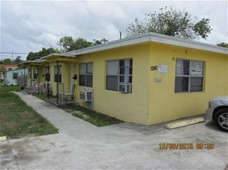 1241 36th Street - Photo 1