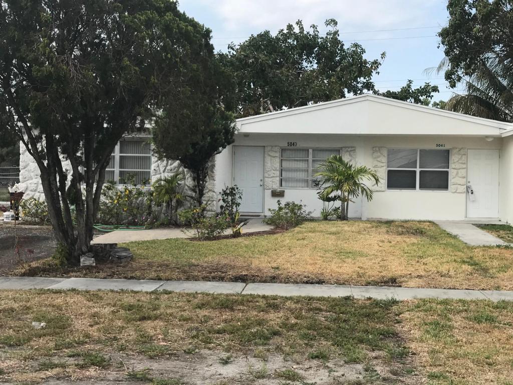 5047 Eadie Place - Photo 1