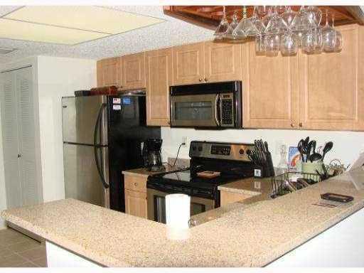 8885 Okeechobee Boulevard - Photo 1
