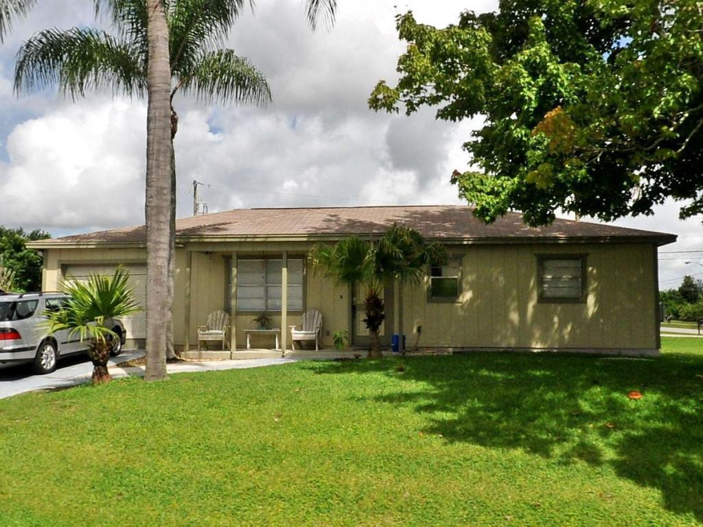 301 Mccomb Avenue - Photo 1