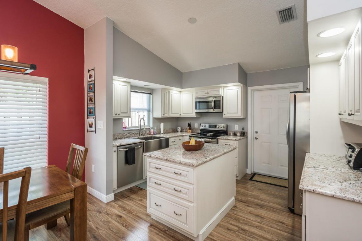 6032 Heather Street - Photo 1
