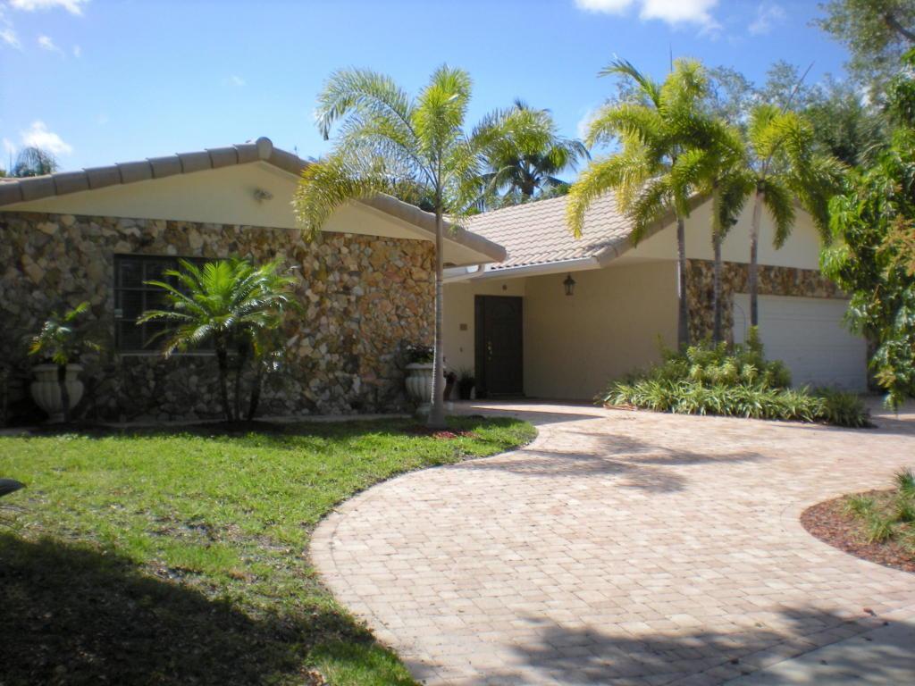 81 14th Avenue - Photo 1