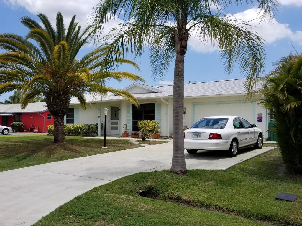 1119 Curtis Street - Photo 1