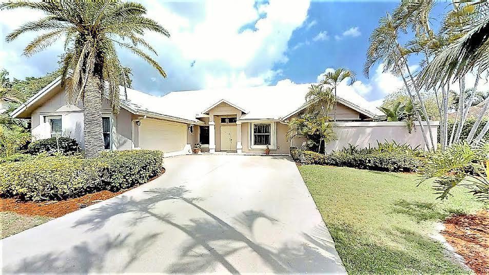 4683 Lotus Way - Photo 1