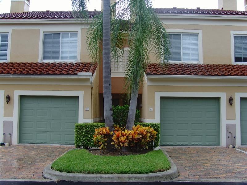11765 St Andrews Place - Photo 1