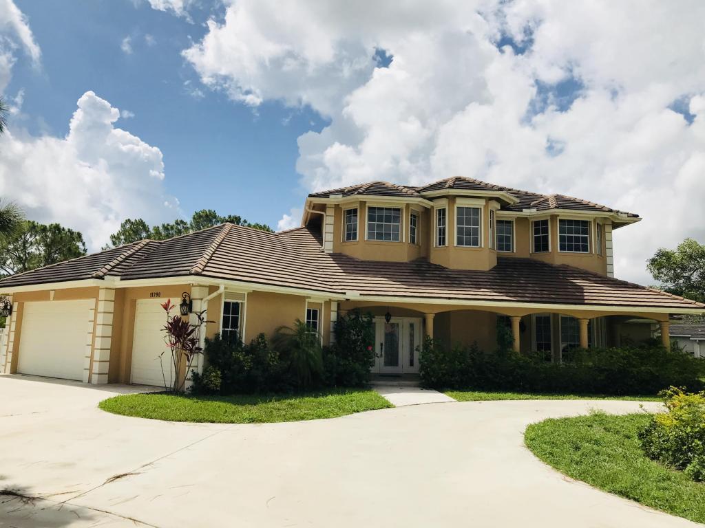 11790 Stonehaven Way - Photo 1