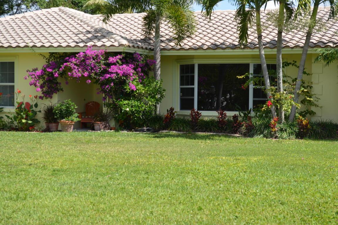 3725 Sherwood Boulevard - Photo 1