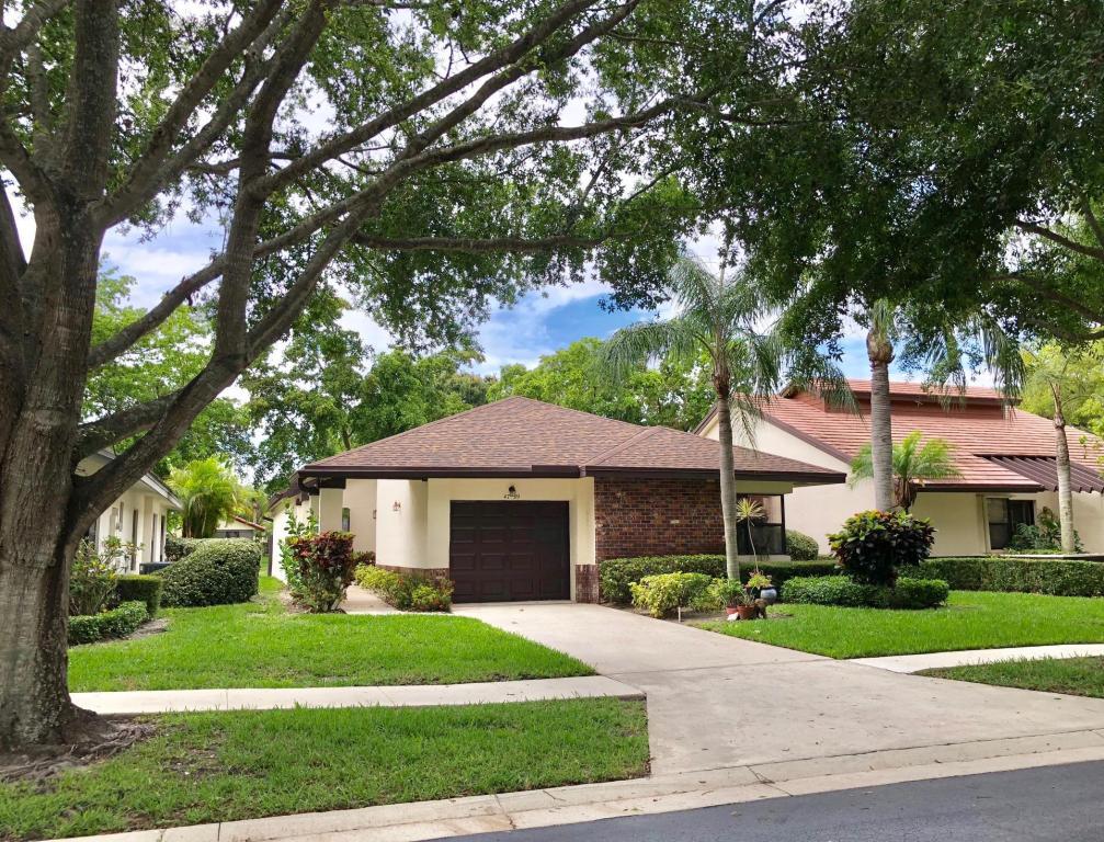 4739 Fancy Leaf Court - Photo 1