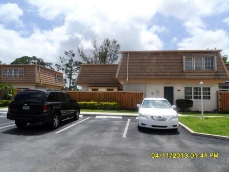 4338 Hazel Avenue - Photo 1