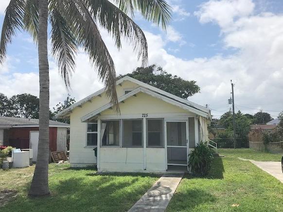 725 C Street - Photo 1