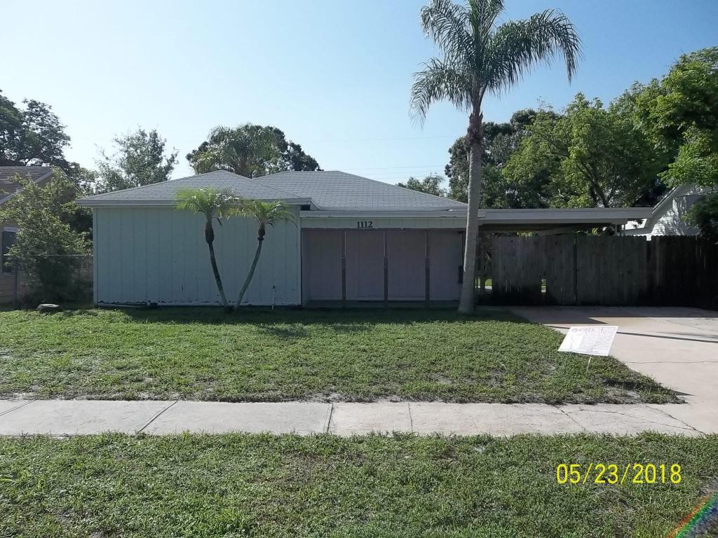 1112 7th Street - Photo 1