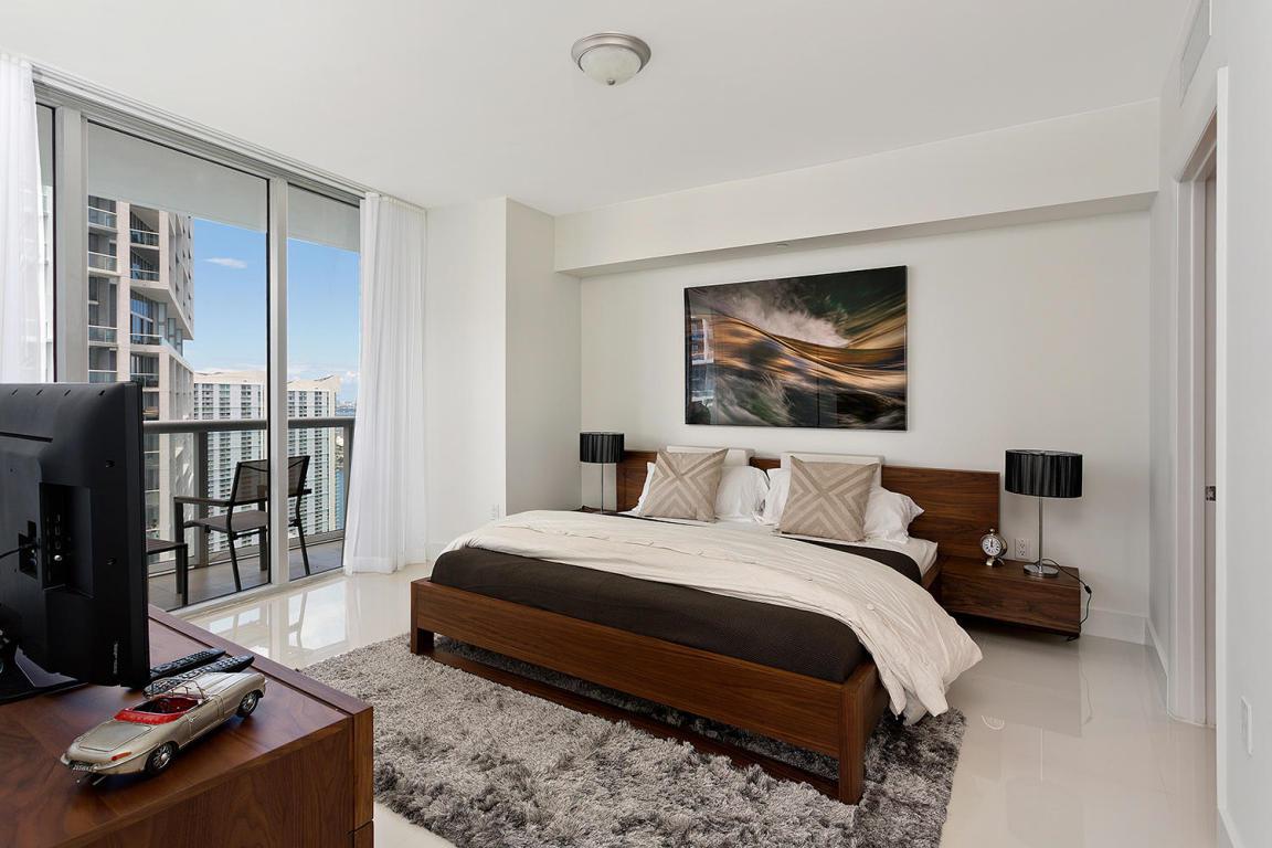 495 Brickell Avenue - Photo 1