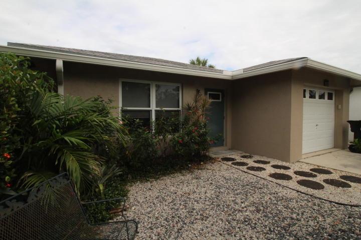 524 J Street - Photo 1