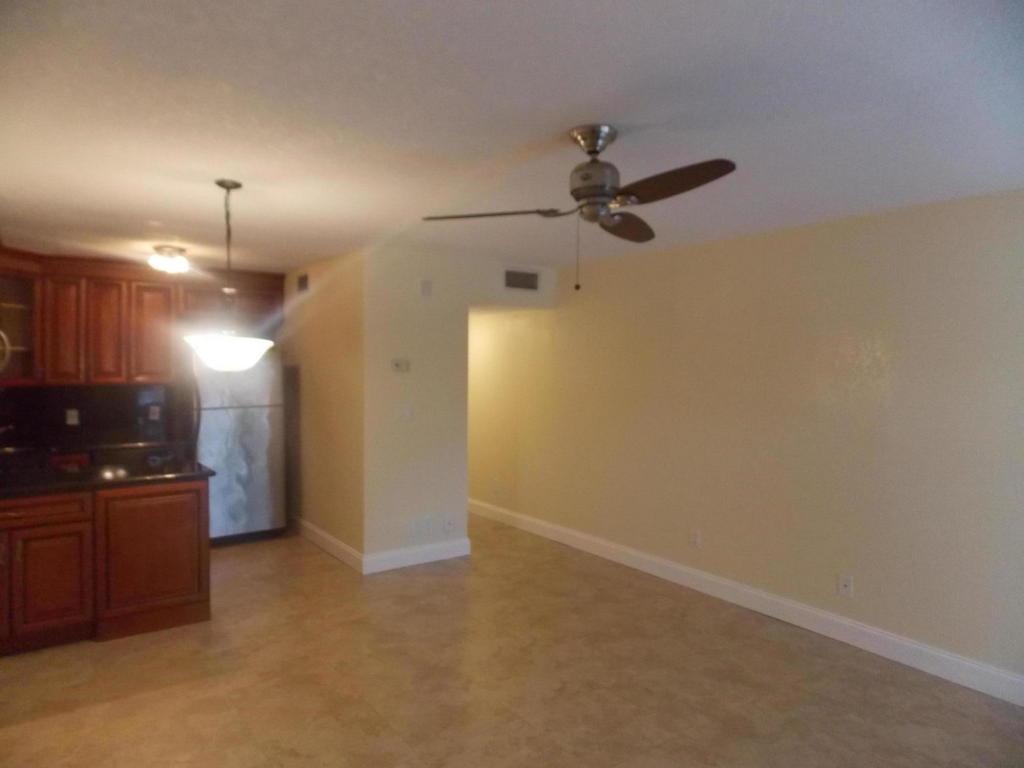 1907 2nd Street - Photo 1