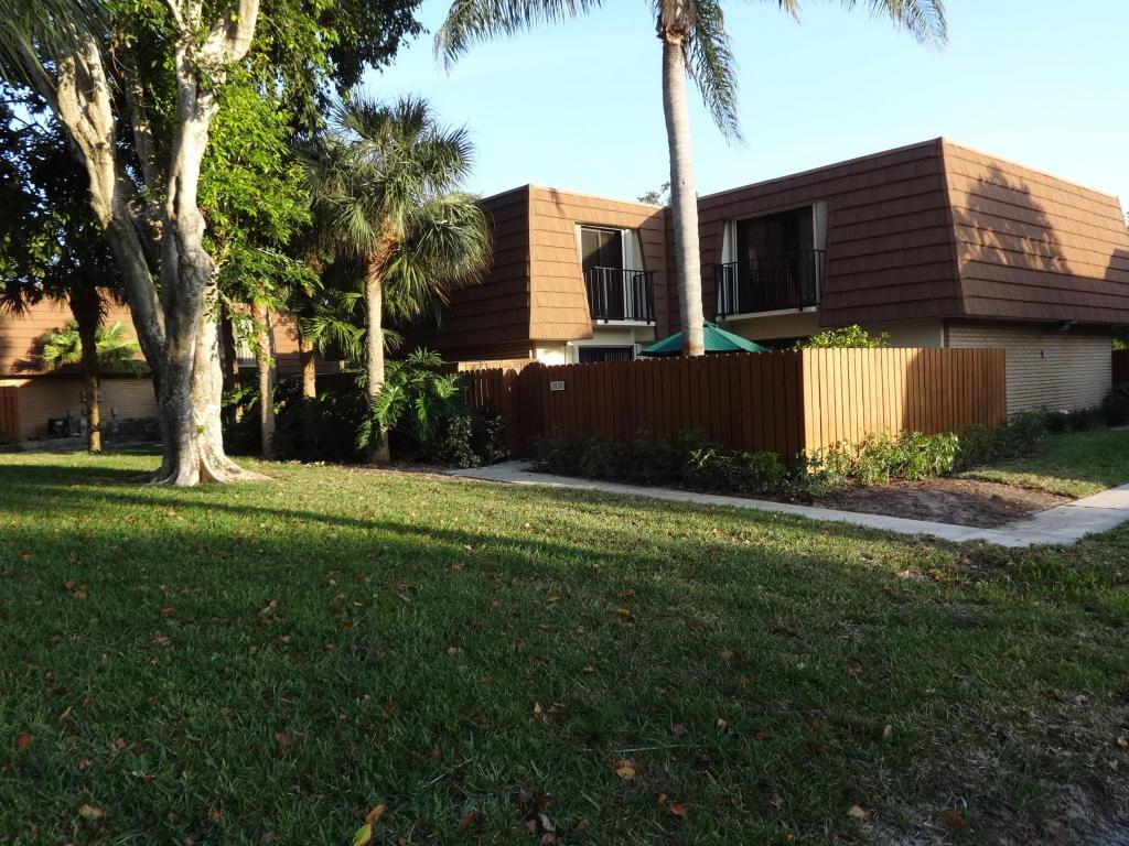 2820 28th Court - Photo 1