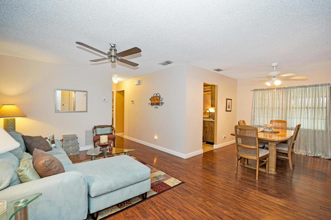 9945 Spanish Isles Drive - Photo 1