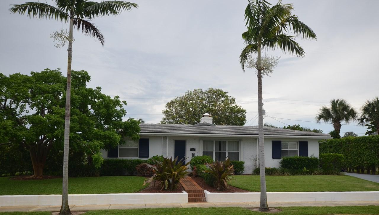320 Nathan Hale Road - Photo 1