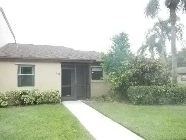 2108 Lakeview Drive - Photo 1