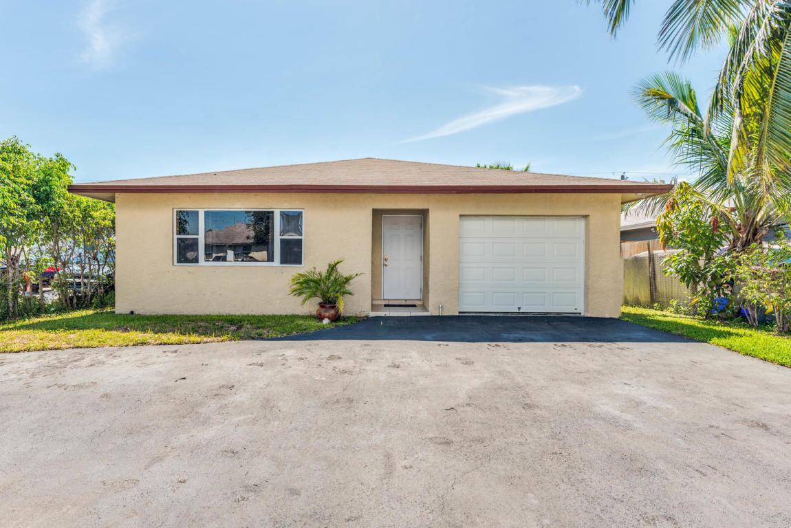705 6th Avenue - Photo 1