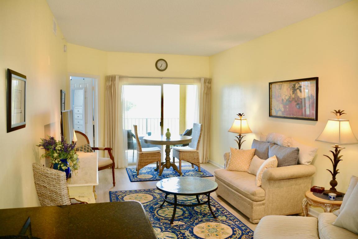 2060 Greenview Shores Boulevard - Photo 1