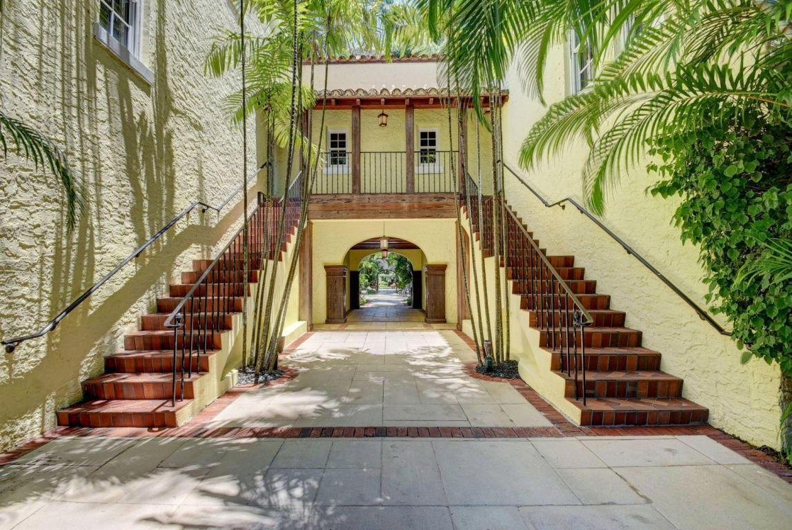 301 Australian Avenue - Photo 1