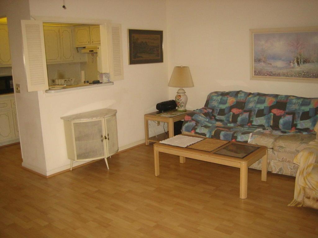 286 Brighton G - Photo 1