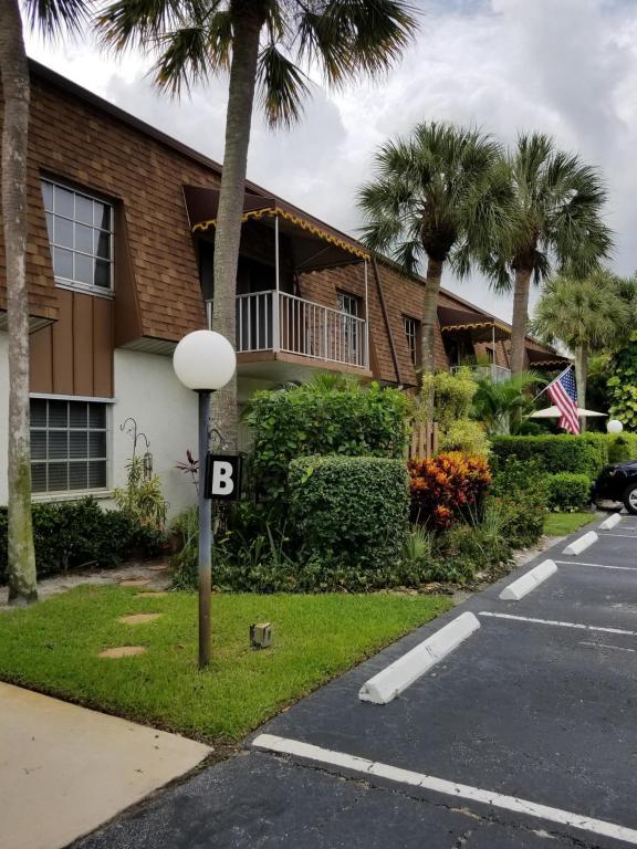 950 Kanner Highway - Photo 1