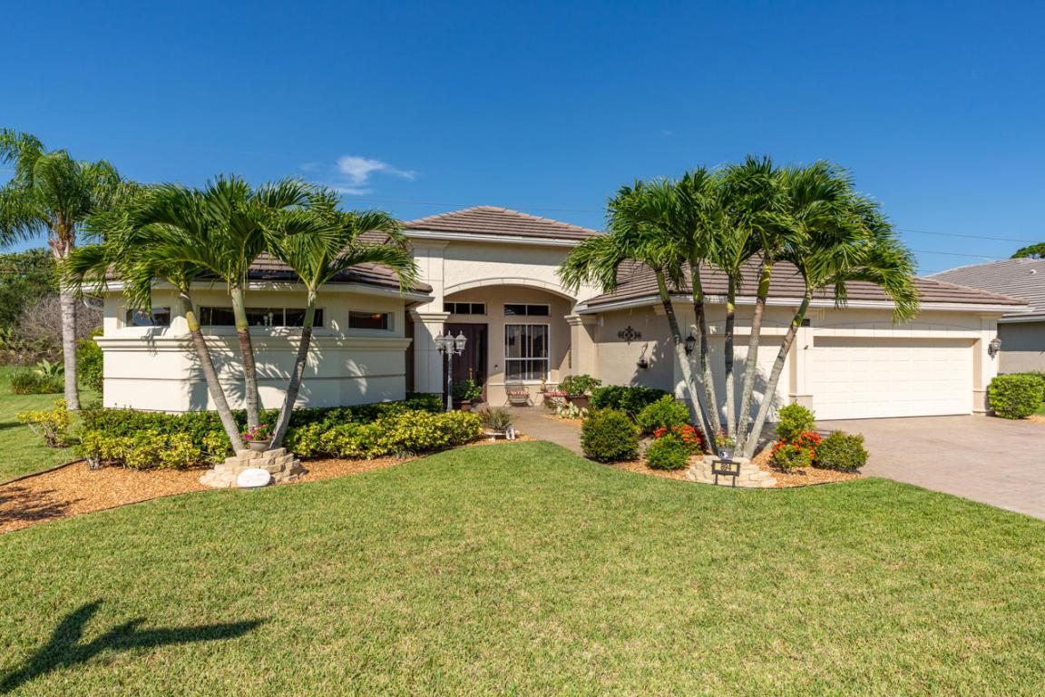 894 Lost River Shores Drive - Photo 1