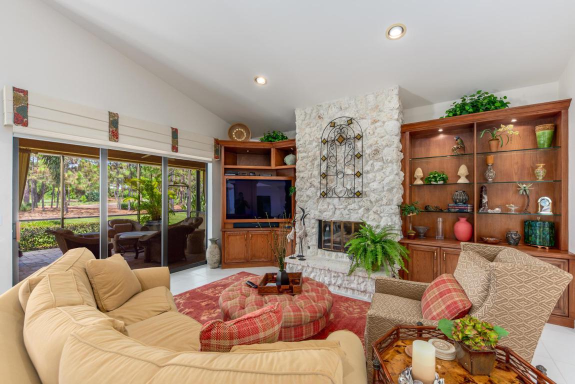 1527 Buttonbush Circle - Photo 1