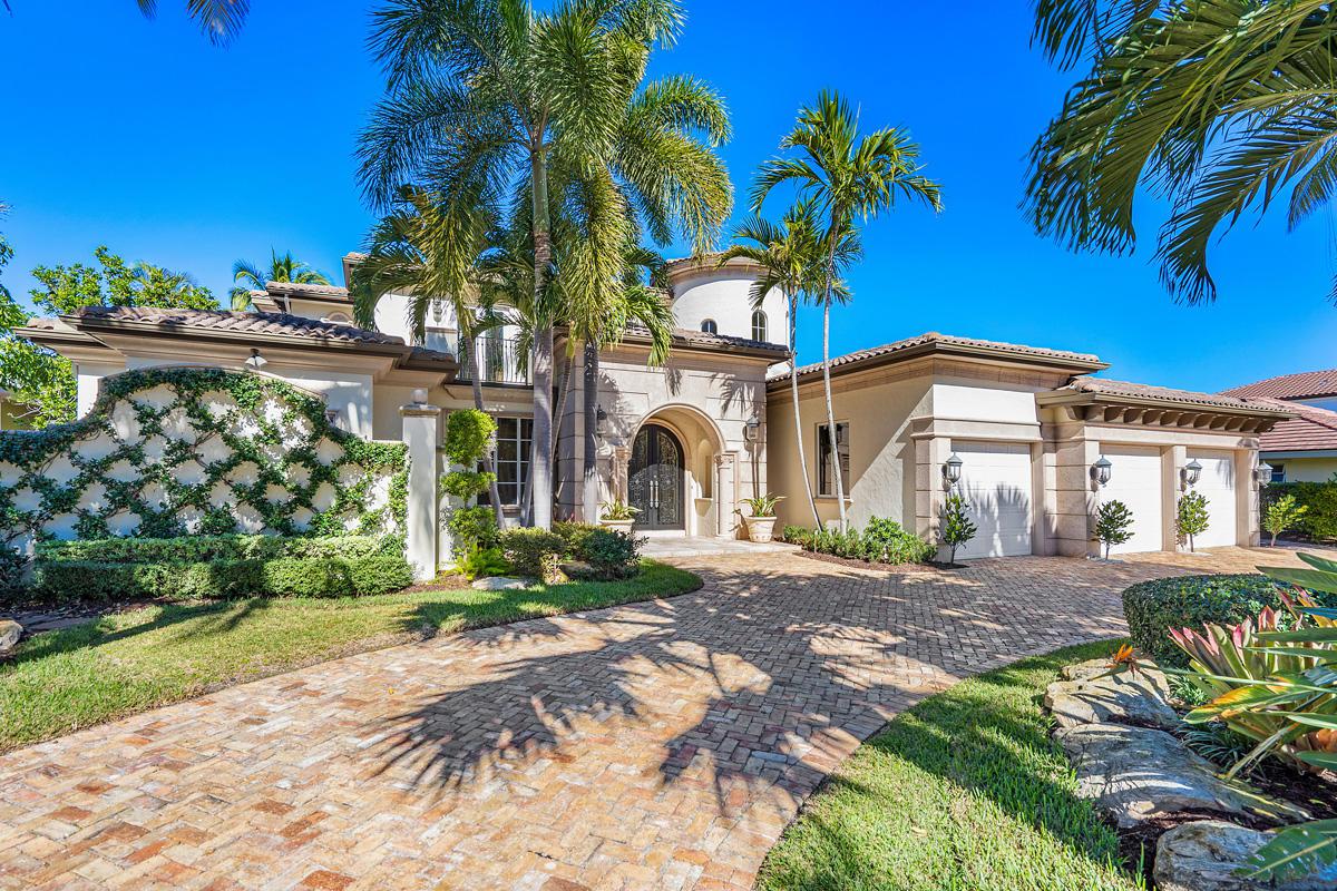 215 Coconut Palm Road - Photo 1