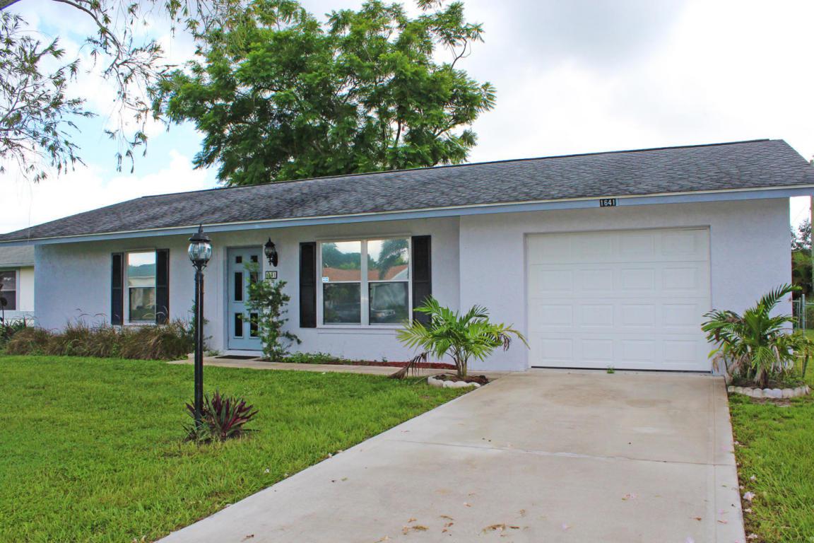 1641 Sandia Drive - Photo 1