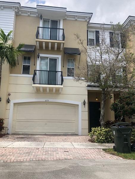673 38th Circle - Photo 1
